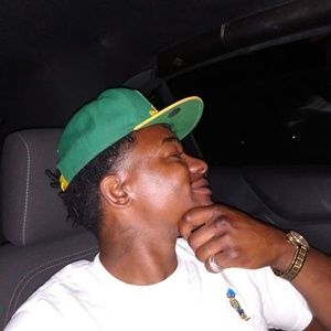 Meet your Posher, Ashton